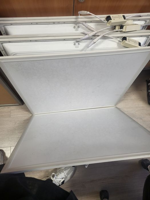 Светильники потолочные Армстронг