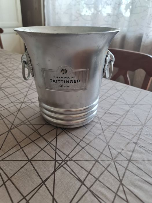 Ведро для шампанского