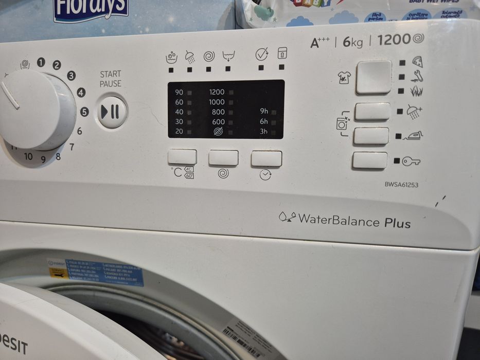 Masina de spălat Indesit