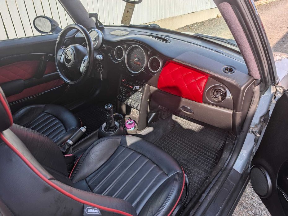 Mini Cooper RC32 1.6benzina Euro4 inmatriculat.