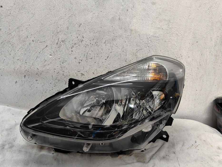 Оригинален фар Рено Клио Renault Clio