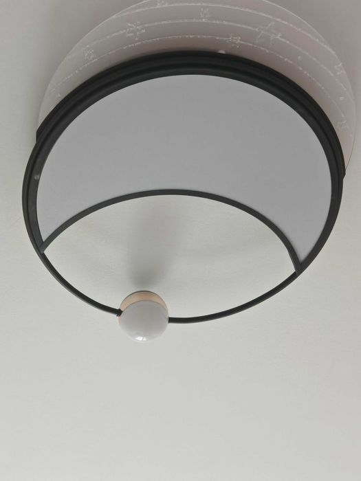 Красивая LED-люстра