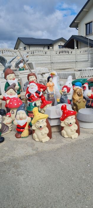 Statui/ghivece/decorațiuni grădina/cismele