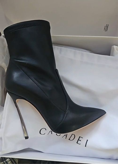 Дамски боти с ток Casadel - Blade