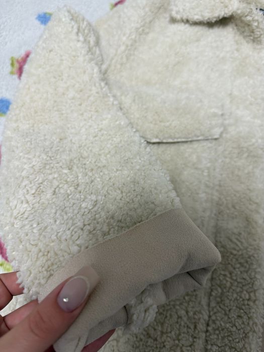 Палто на Зара бежово