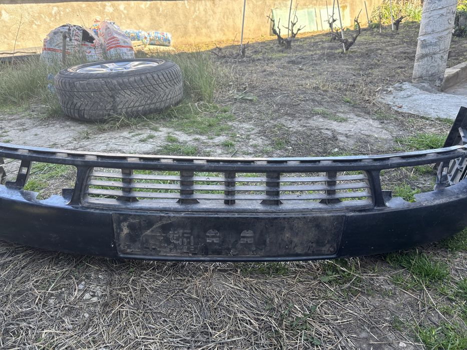 Предна броня, фарове и стопове за Audi A4 (Комби)