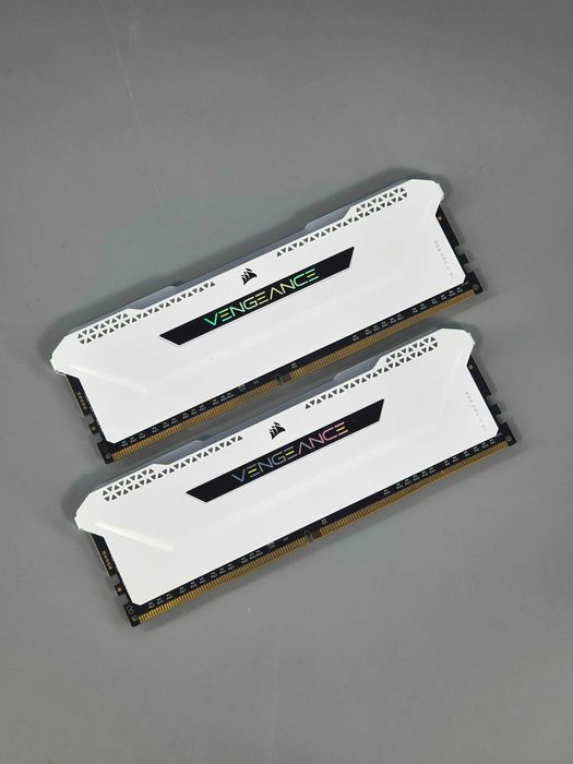 Corsair Vengeance RGB Pro White 32GB 3600MHz (DDR4)