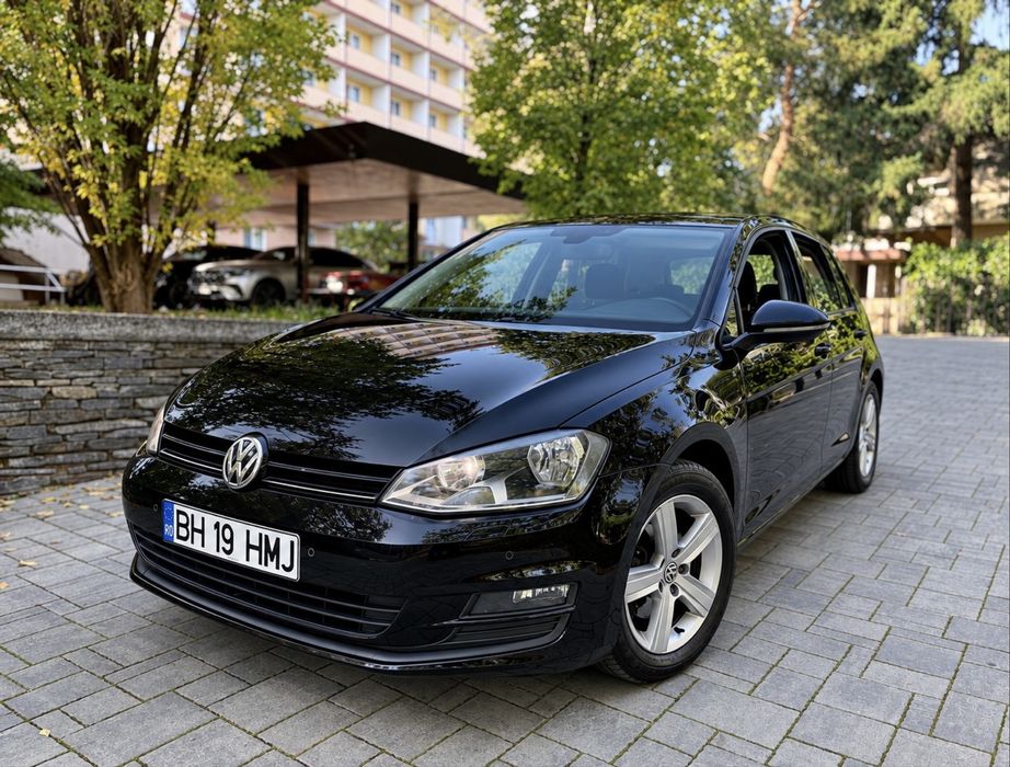VOLKSWAGEN Golf 2013 — imagine 3