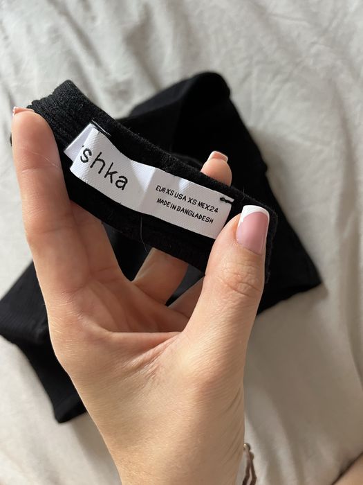 Топ с гол гръб | Bershka
