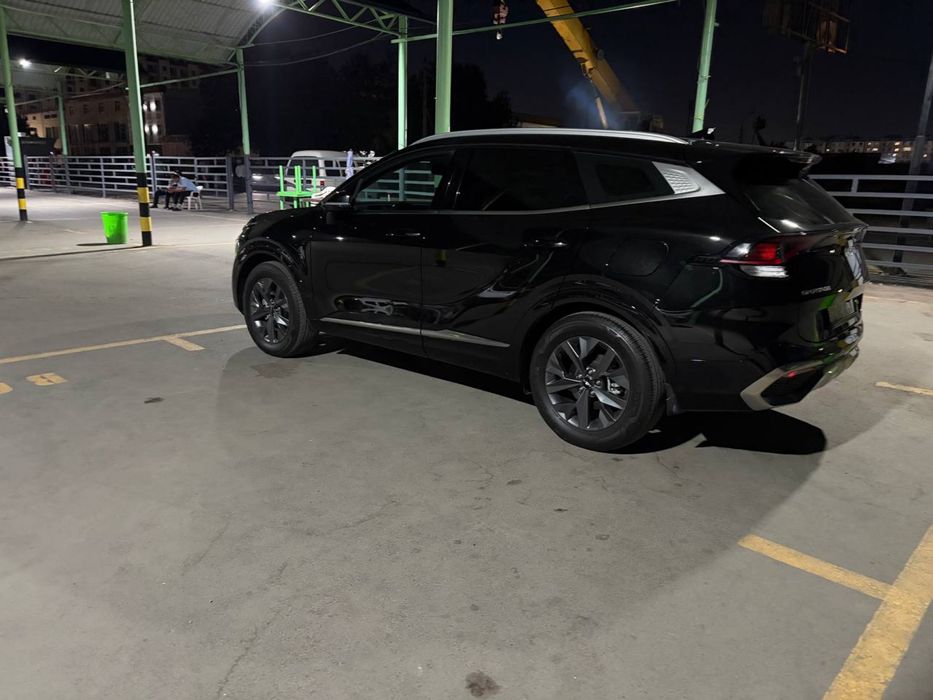 Kia Sportage 2-poz 2023 yil 42 000 km