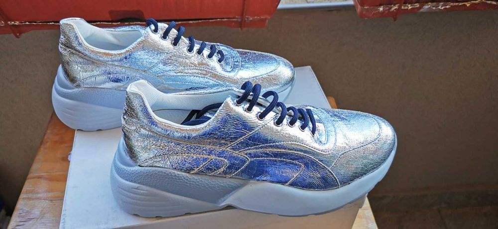 Оригинални маркови дамски сникърси / маратонки NILA & NILA - 40 номер