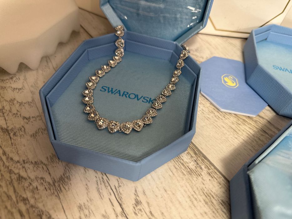 Set Swarovski Angelic Ariana Grande colier, brățară, cercei