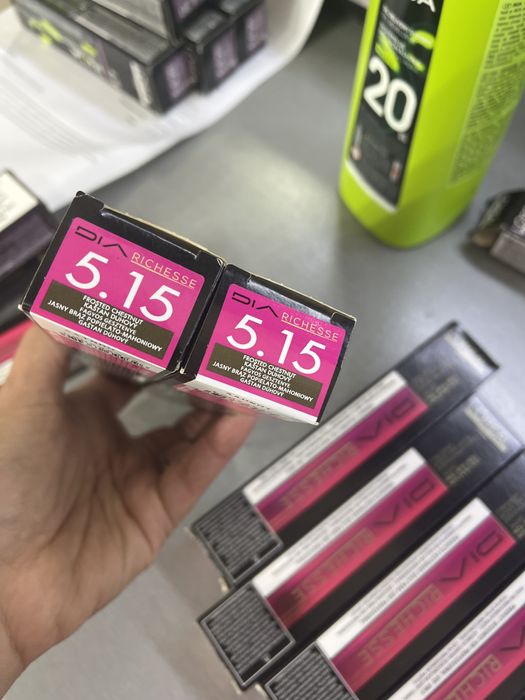 Нови бои  loreal  professionnel diva