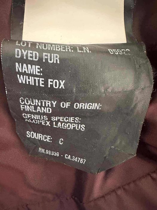 Prada яке с пух, S размер