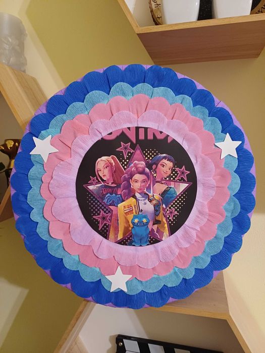 Piñata pinata party K- POP