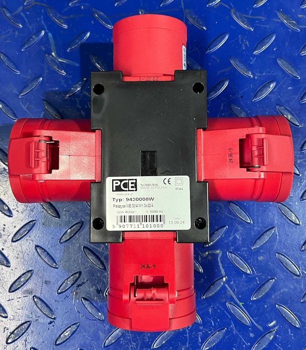 Priza portabila tripla PCE Poliamida 3x32A/4P IP44