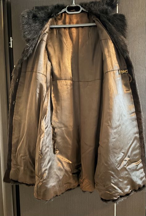 Haina blana naturala nutrie