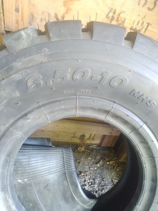 Шыны от погрузчика