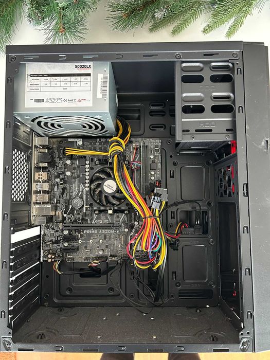 PC AMD Athlon 3000G | 8GB RAM | SSD 240GB | Stare bună