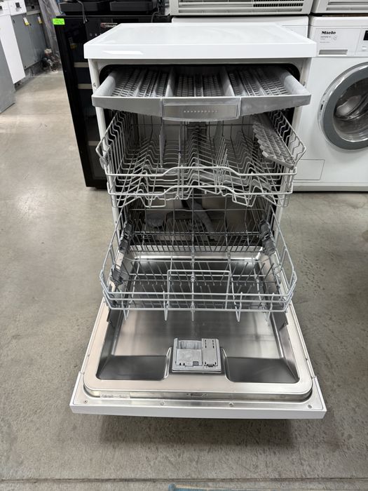 Съдомиялна машина BOSCH Super Silence