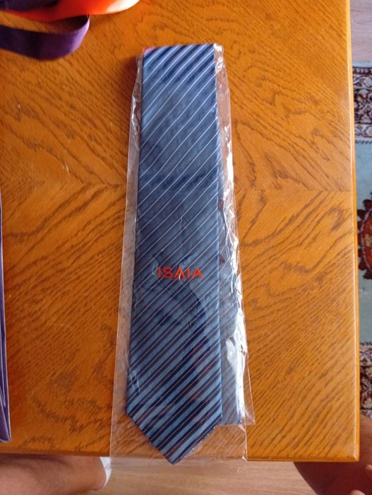 Cravata de lux brand Isaia made italy