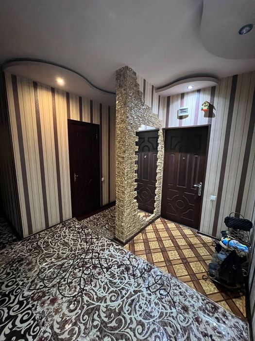 Чиланзар -14 квартал 3-х комнатная Улучшенка