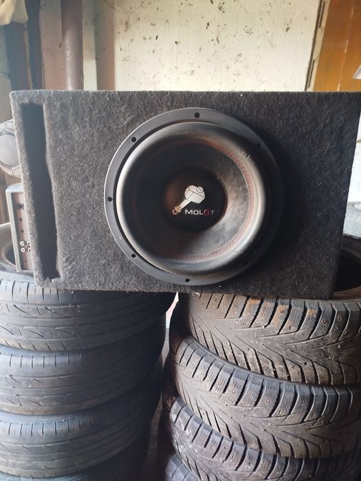 Продам сабвуфер 100000