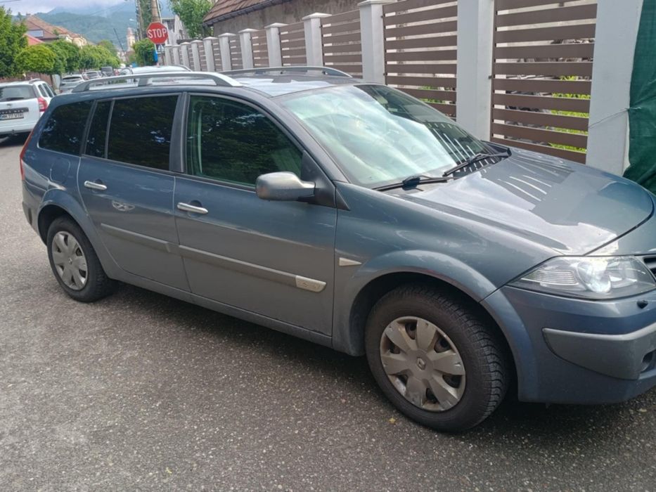 Renault Megan 1.6   preț 1400€