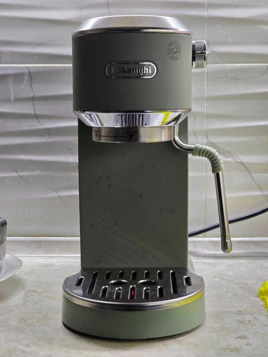 Кофеварка De’Longhi EC890.GR Dedica Duo