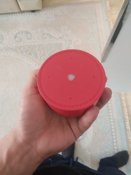 Продам Алиса Яндекс хорошим состояние