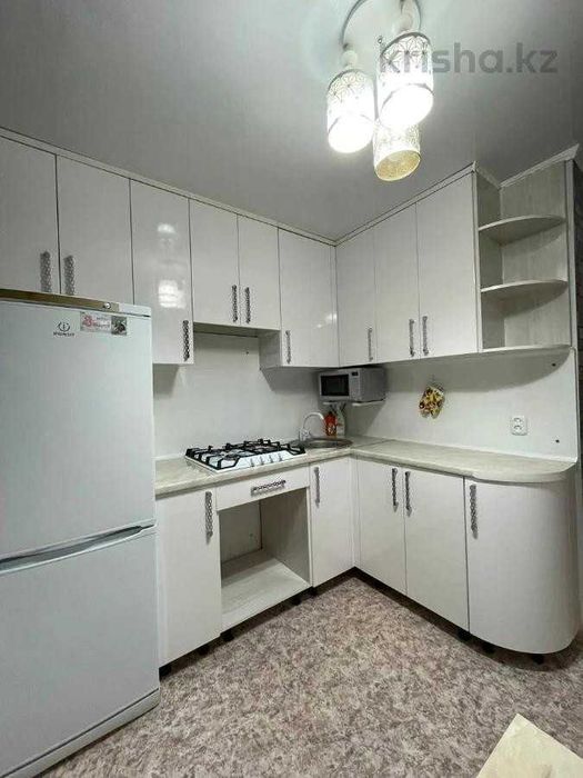 кубеева 2а 1 комнатная с ремонтом