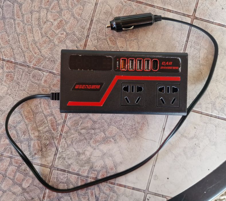 *НОВ* Инвертор за автомобил/камион