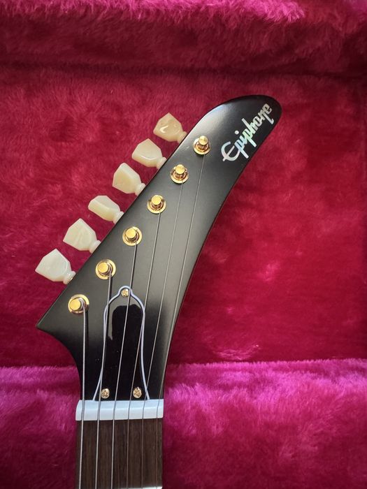 Epiphone Korina Explorer Inspired by Gibson custom shop