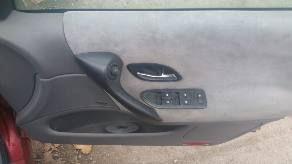 Dezmembrari  Renault LAGUNA 2  2001  > 2007 1.9 dCi (KG0G) Motorina