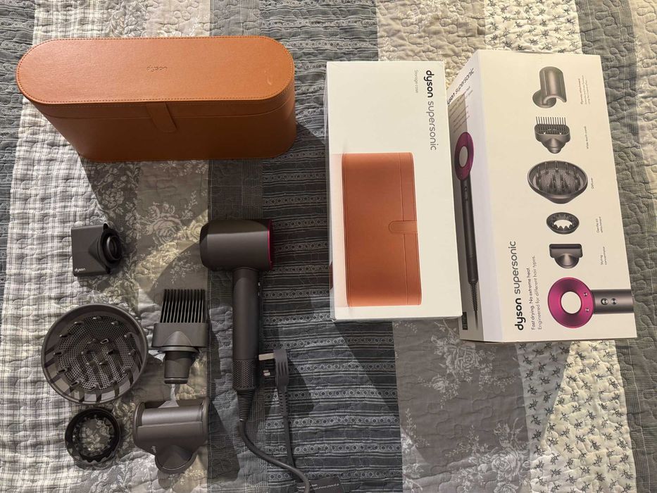 Сешоар Dyson Supersonic + Кутия
