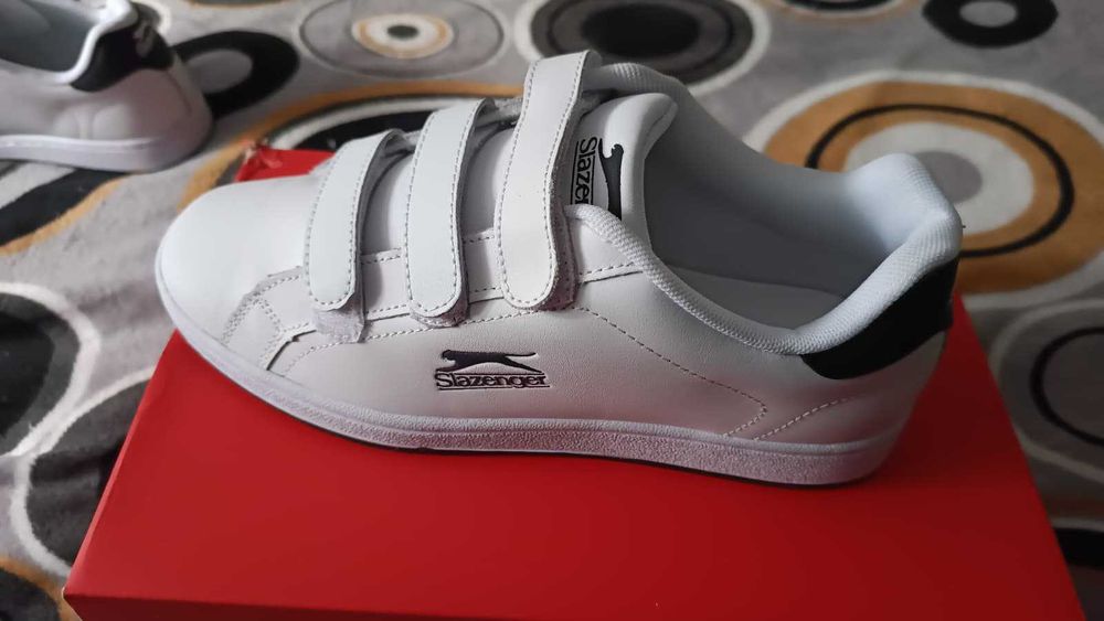Adidasi Slazenger