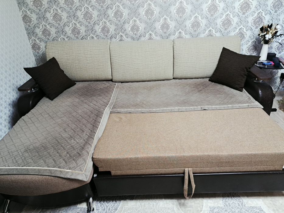 Продам мягкий уголок б/у