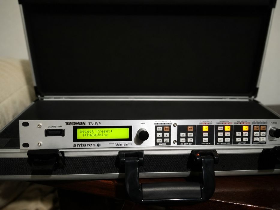 Tascam TA-1Vp procesor de voce