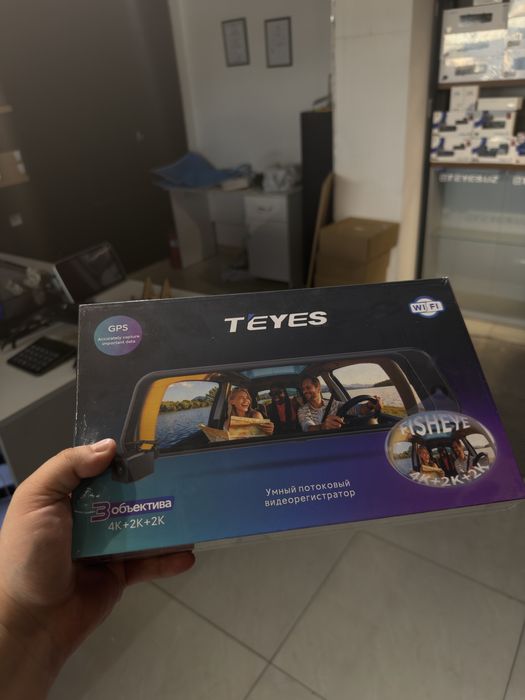 Teyes registrator zerkalo new model 3 в 1 2026 Q10