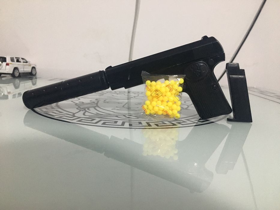 Пистолет лучшый.