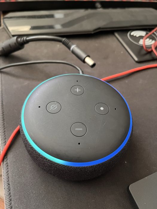 Amazon Echo Dot 3 – Boxă inteligentă cu Alexa – Stare impecabilă