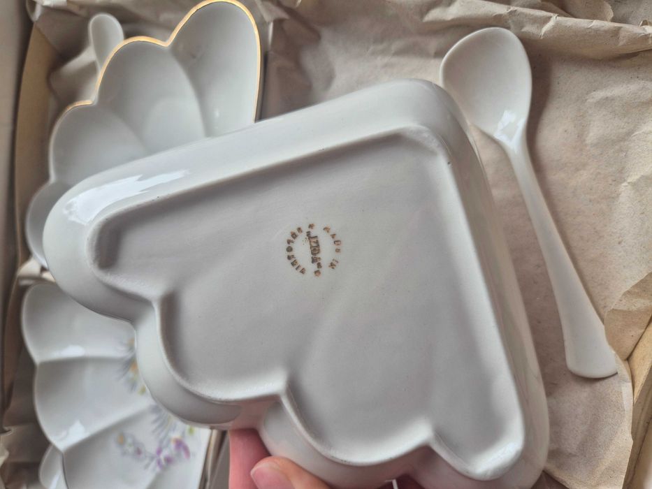 Сервиз за ордьоври Изида