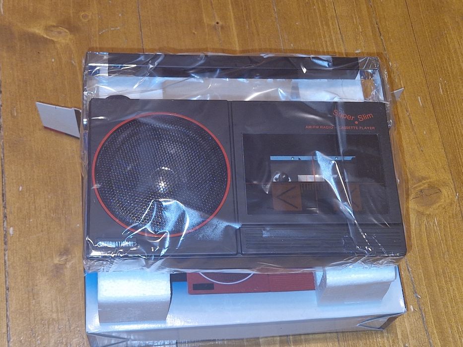 Radiocasetofon INTERNATIONAL FX 18 Super Slim