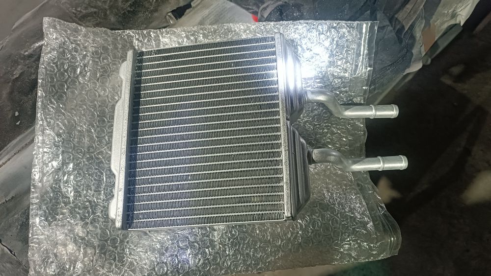 Продам радиатор печки opel combo