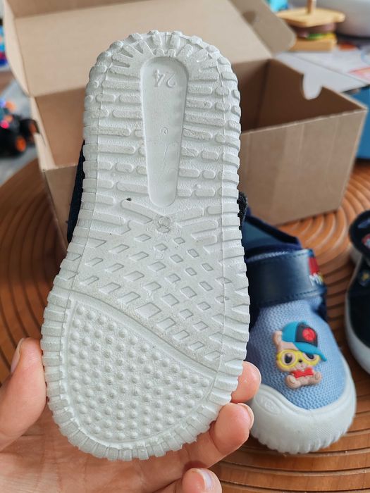 Детски пантофи 2чифта