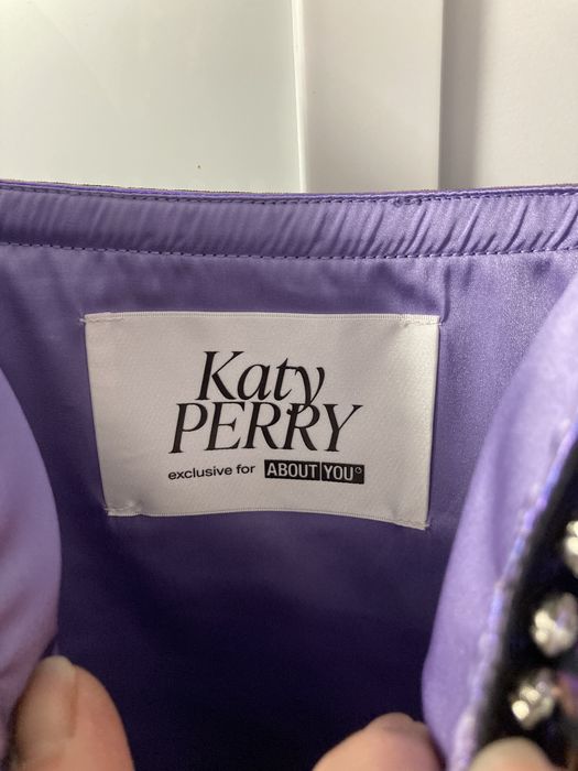 Кожена рокля,Katy PEERY,нова