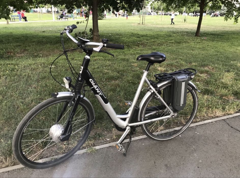 Bicicletă electrică