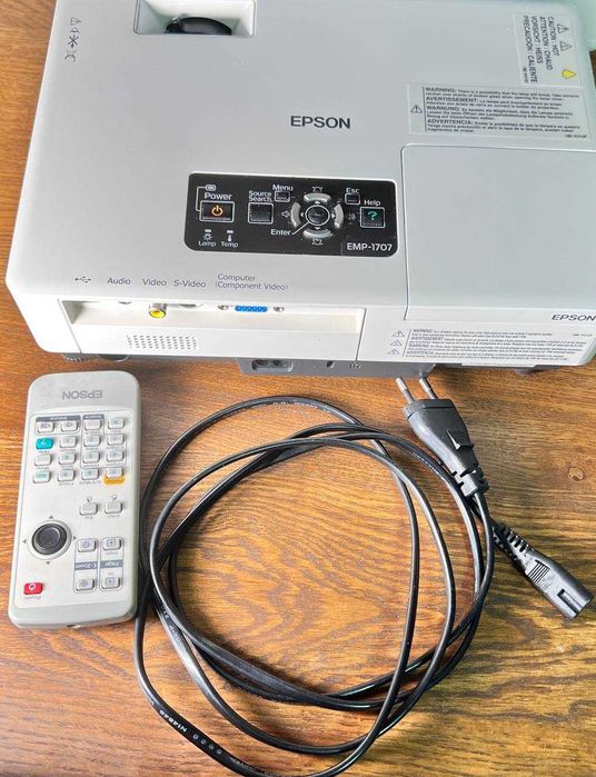 Проектор Epson Europe Projectors / EMP-1707