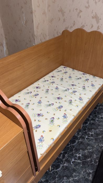 Трансформиращо се Бебешко Легло-Люлка