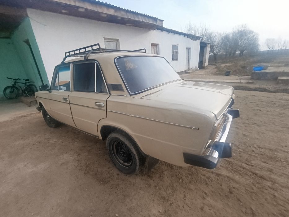 Vaz 2106 sotiladi